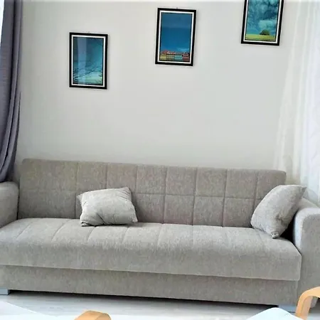 Maison House *